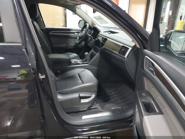 2023 Volkswagen Atlas 3.6l V6 Se W/technology მანქანა იყიდება აუქციონზე, vin: 1V2HR2CA4PC533341, აუქციონის ნომერი: 45893902