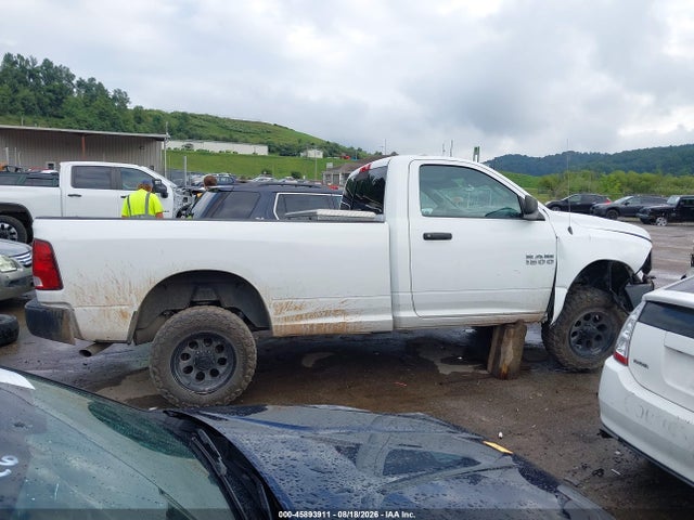 45893911 :رقم المزاد ، 3C6JR7DG3FG564246 vin ، 2015 Ram 1500 Tradesman مزاد بيع
