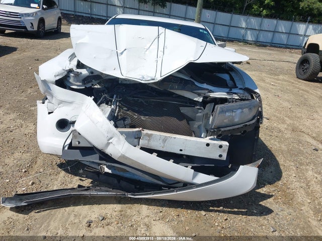 Продажа на аукционе авто 2014 Chevrolet Camaro 1lt, vin: 2G1FB1E37E9182198, номер лота: 45893915