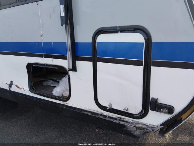 45893921 :رقم المزاد ، 1UJBJHBMXK1jE0182 vin ، 2019 Jayco X23e Jay Feather مزاد بيع