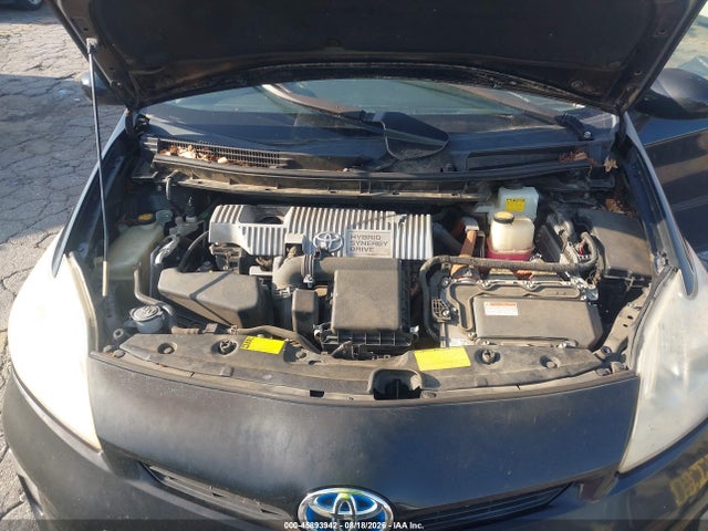 45893942 :رقم المزاد ، JTDKN3DU6D5570652 vin ، 2013 Toyota Prius Three Se مزاد بيع