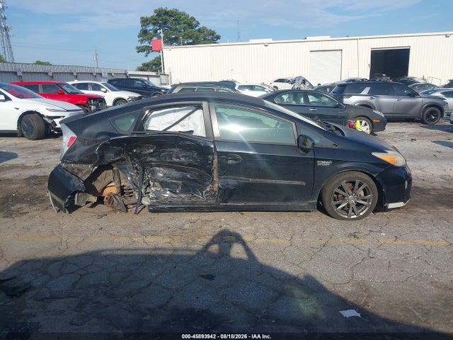 45893942 :رقم المزاد ، JTDKN3DU6D5570652 vin ، 2013 Toyota Prius Three Se مزاد بيع