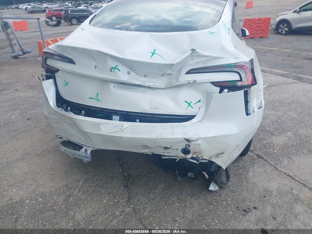 Tesla MODEL 3 2026 5YJ3E1EA9TF170630 Image 6