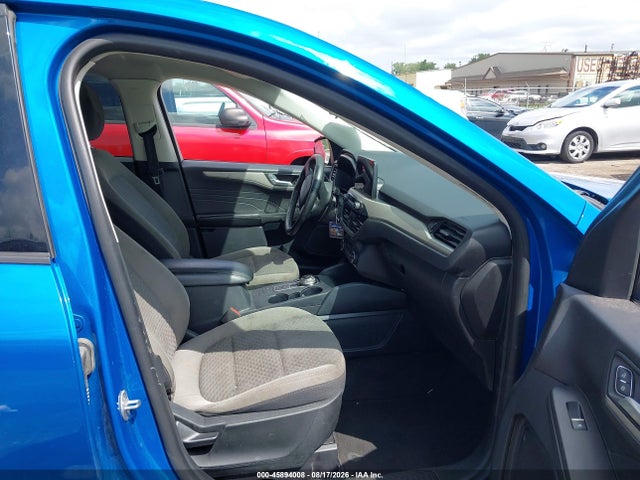 45894008 :رقم المزاد ، 1FMCU0G68MUA18042 vin ، 2021 Ford Escape Se مزاد بيع