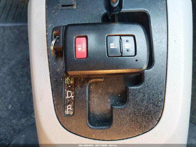 2014 Toyota Prius C Three მანქანა იყიდება აუქციონზე, vin: JTDKDTB35E1074392, აუქციონის ნომერი: 45894052