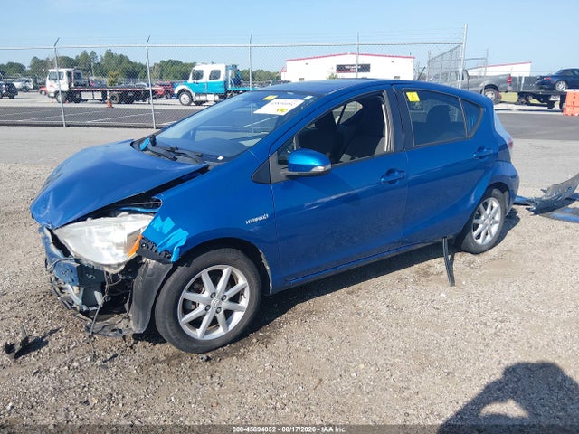 2014 Toyota Prius C Three მანქანა იყიდება აუქციონზე, vin: JTDKDTB35E1074392, აუქციონის ნომერი: 45894052