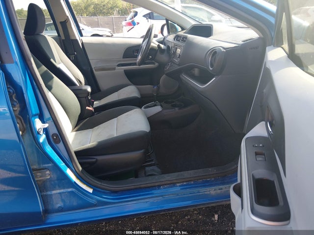 2014 Toyota Prius C Three მანქანა იყიდება აუქციონზე, vin: JTDKDTB35E1074392, აუქციონის ნომერი: 45894052