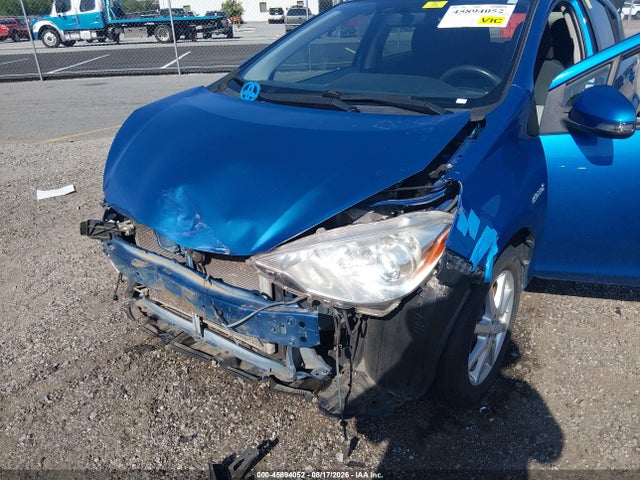 2014 Toyota Prius C Three მანქანა იყიდება აუქციონზე, vin: JTDKDTB35E1074392, აუქციონის ნომერი: 45894052