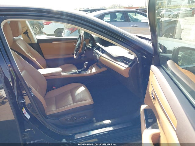 2016 Lexus Es 350 მანქანა იყიდება აუქციონზე, vin: 58ABK1GG2GU022021, აუქციონის ნომერი: 45894066