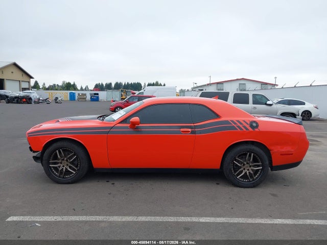 2C3CDZAG4GH323401 Dodge Challenger Sxt