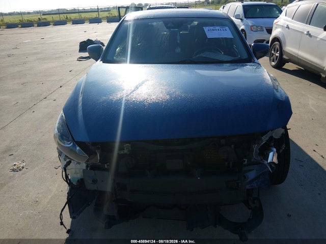 3MZBN1L38JM269686 Mazda Mazda3 Touring