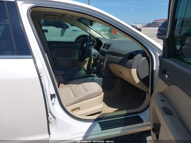45894174 :رقم المزاد ، 3FAHP0HA8CR233212 vin ، 2012 Ford Fusion Se مزاد بيع