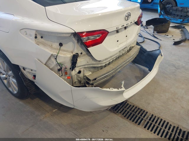 Продаж на аукціоні авто 2020 Toyota Camry Le, vin: 4T1C11AK7LU941745, номер лоту: 45894179