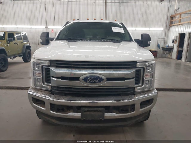 45894186 :رقم المزاد ، 1FT7W2B68KEE83737 vin ، 2019 Ford F-250 Xlt مزاد بيع