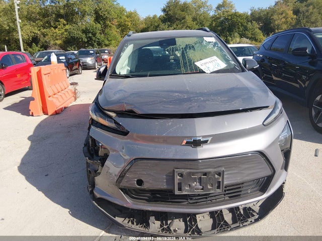 1G1FY6S04P4164091 Chevrolet Bolt Euv Fwd Lt