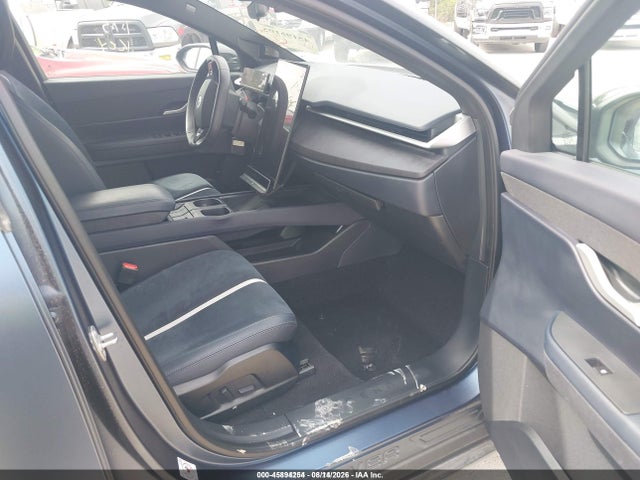 Fisker Ocean One 2023 VCF1ZBU28PG004901 Image 5