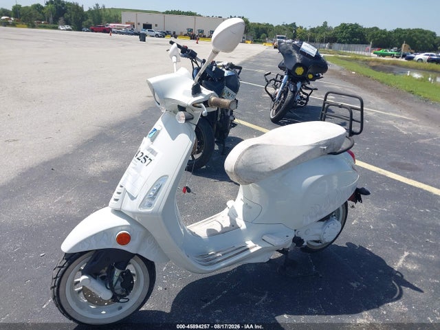 Vespa Primavera/sprint 50 2022 ZAPCA06B1N5202163 Image 2