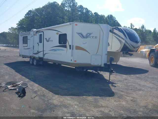 Продаж на аукціоні авто 2013 Forest River Flagstaff Lite Weight Trailers, vin: 4X4TFLF23D1847739, номер лоту: 45894271
