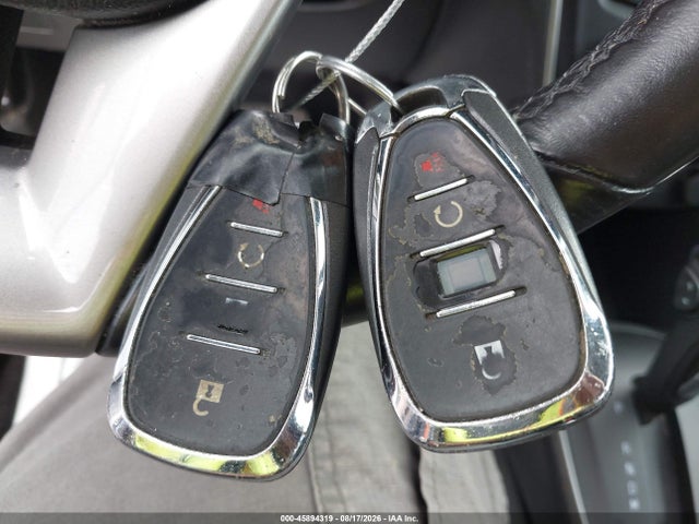 45894319 :رقم المزاد ، 3GNCJPSB5KL216053 vin ، 2019 Chevrolet Trax Lt مزاد بيع