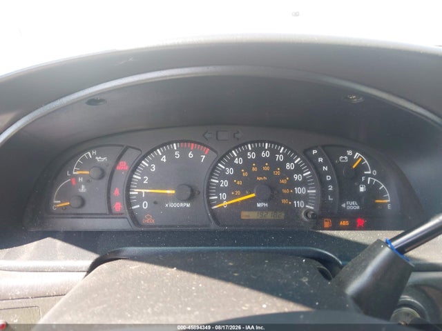 2003 Toyota Tundra Sr5 V8 მანქანა იყიდება აუქციონზე, vin: 5TBBT44133S369181, აუქციონის ნომერი: 45894349