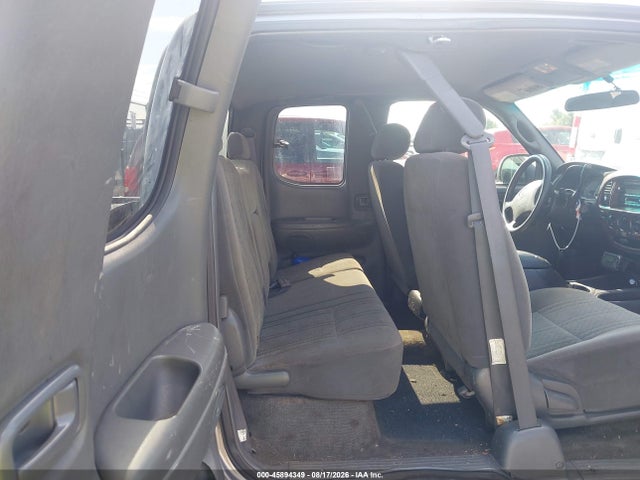 2003 Toyota Tundra Sr5 V8 მანქანა იყიდება აუქციონზე, vin: 5TBBT44133S369181, აუქციონის ნომერი: 45894349