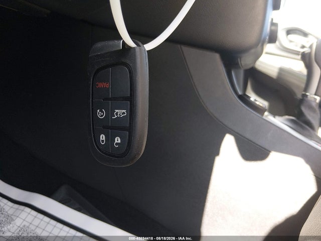2015 Jeep Cherokee Latitude მანქანა იყიდება აუქციონზე, vin: 1C4PJMCB4FW719497, აუქციონის ნომერი: 45894418