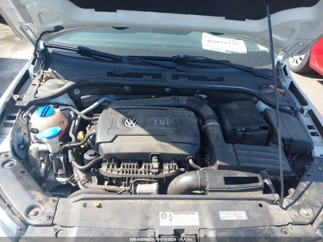 2015 Volkswagen Jetta Se მანქანა იყიდება აუქციონზე, vin: 3VWD17AJ8FM232301, აუქციონის ნომერი: 45894428