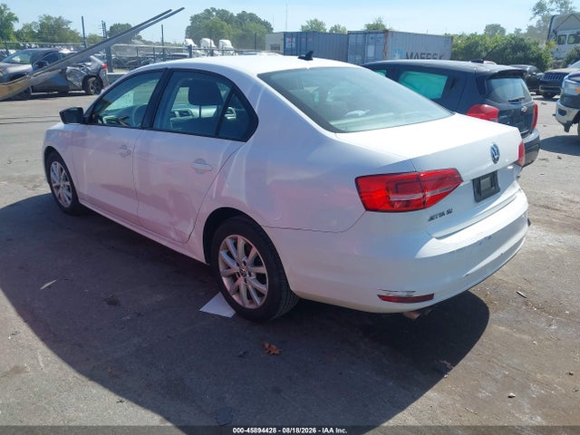 2015 Volkswagen Jetta Se მანქანა იყიდება აუქციონზე, vin: 3VWD17AJ8FM232301, აუქციონის ნომერი: 45894428