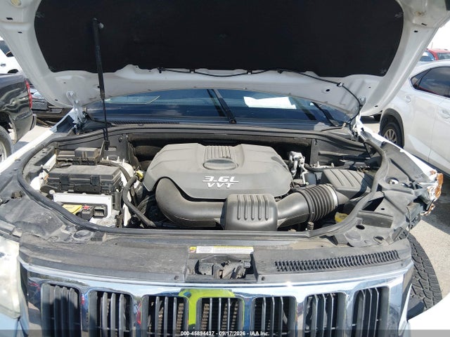 Продаж на аукціоні авто 2013 Jeep Grand Cherokee Laredo, vin: 1C4RJFAGXDC528247, номер лоту: 45894437