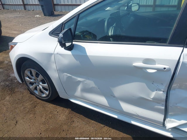 5YFB4MDE6SP295432 Toyota COROLLA LE