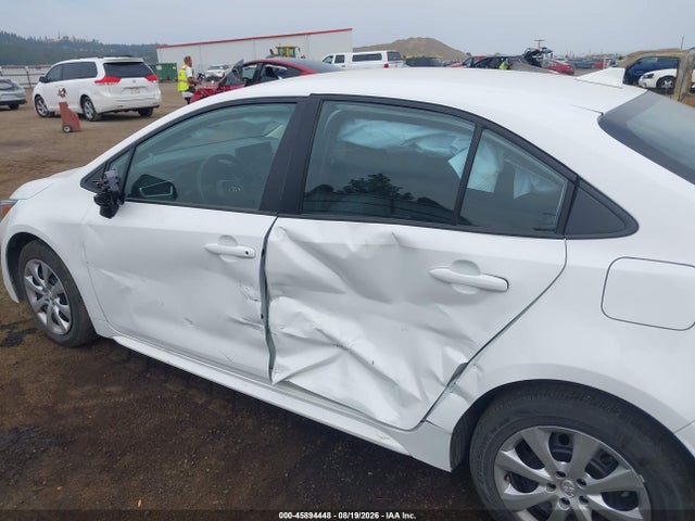 5YFB4MDE6SP295432 Toyota COROLLA LE