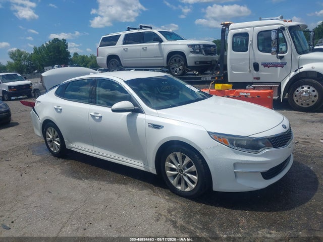 2018 Kia Optima Ex მანქანა იყიდება აუქციონზე, vin: 5XXGU4L39JG222214, აუქციონის ნომერი: 45894463