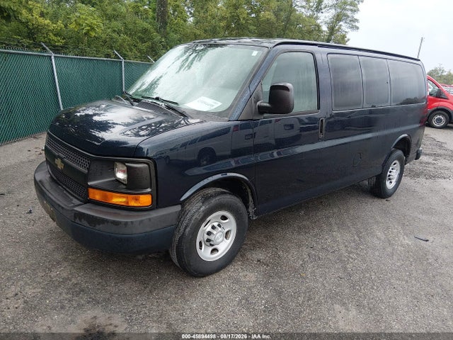 Продажа на аукционе авто 2015 Chevrolet Express 2500 Ls, vin: 1GNWGPFF3F1272997, номер лота: 45894498