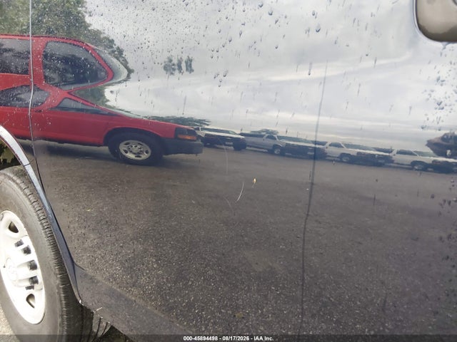 Продажа на аукционе авто 2015 Chevrolet Express 2500 Ls, vin: 1GNWGPFF3F1272997, номер лота: 45894498