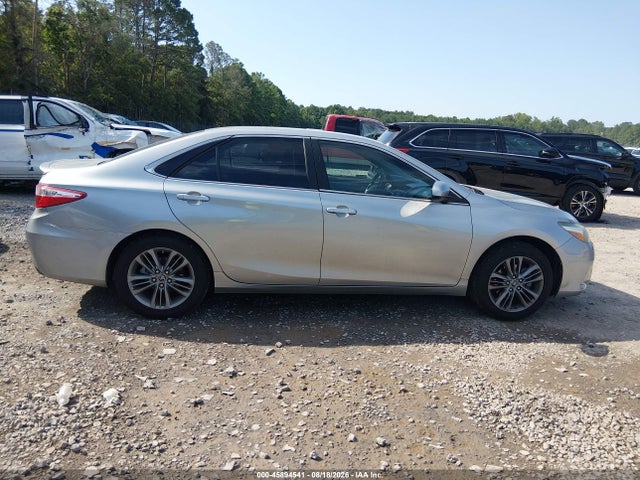 45894541 :رقم المزاد ، 4T1BF1FK4FU110150 vin ، 2015 Toyota Camry Se مزاد بيع