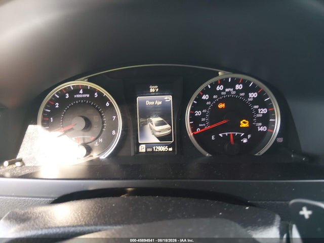 45894541 :رقم المزاد ، 4T1BF1FK4FU110150 vin ، 2015 Toyota Camry Se مزاد بيع