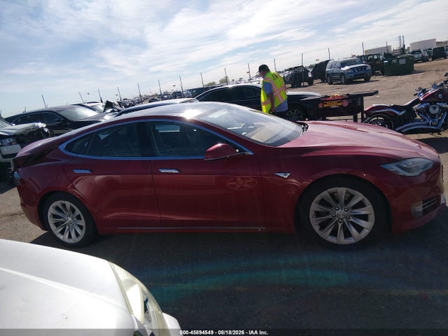 Tesla Model S 60d/70d/75d/85d/90d 2016 5YJSA1E20GF146268 Image 14