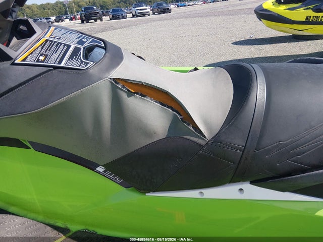 Seadoo Gtx 230 Limited 2017 YDV52447E717 Image 6