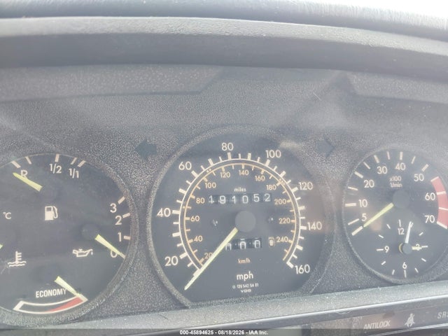 1985 Mercedes-benz 500 Sel მანქანა იყიდება აუქციონზე, vin: WDBCA37D5FA163037, აუქციონის ნომერი: 45894625