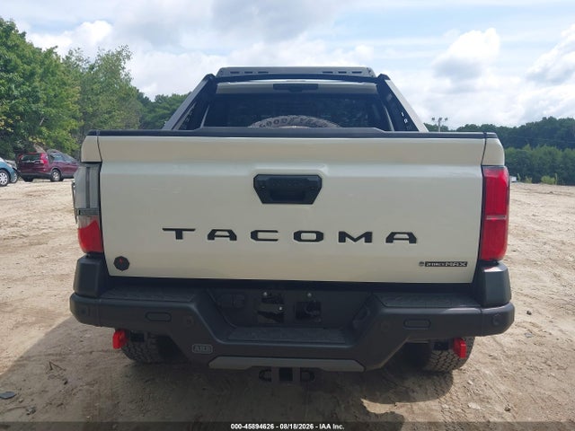 2025 Toyota Tacoma Hybrid Trailhunter მანქანა იყიდება აუქციონზე, vin: 3TYLC5LNXST039157, აუქციონის ნომერი: 45894626