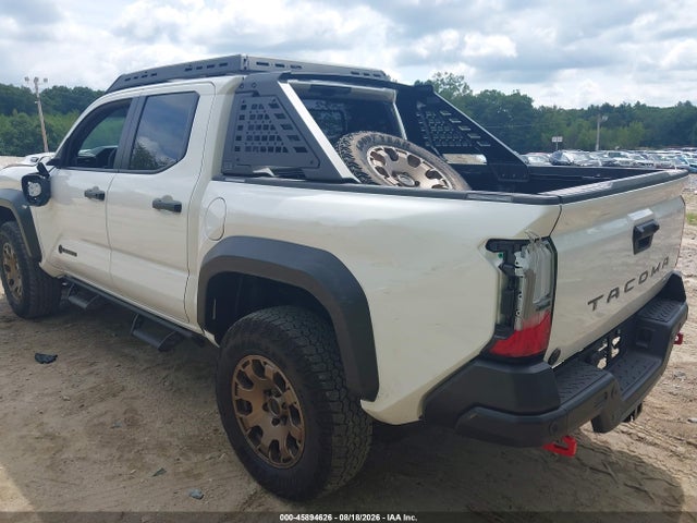 2025 Toyota Tacoma Hybrid Trailhunter მანქანა იყიდება აუქციონზე, vin: 3TYLC5LNXST039157, აუქციონის ნომერი: 45894626
