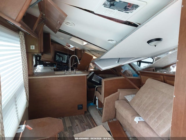 Продажа на аукционе авто 2016 Highland Ridge Light Series M-282rk, vin: 58TTX3629G2024276, номер лота: 45894685