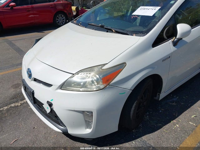 JTDKN3DU9F0481853 Toyota Prius Four