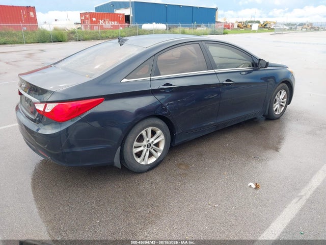 2013 Hyundai Sonata Gls მანქანა იყიდება აუქციონზე, vin: 5NPEB4AC5DH637331, აუქციონის ნომერი: 45894743