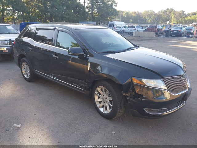 45894781 :رقم المزاد ، 2LMHJ5NK4FBL03362 vin ، 2015 Lincoln Mkt Livery مزاد بيع