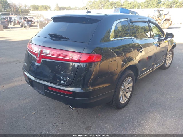 2015 Lincoln Mkt Livery მანქანა იყიდება აუქციონზე, vin: 2LMHJ5NK4FBL03362, აუქციონის ნომერი: 45894781