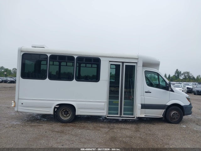 45894787 :رقم المزاد ، WDPPF4CC7H9750005 vin ، 2017 Freightliner Sprinter 3500 مزاد بيع