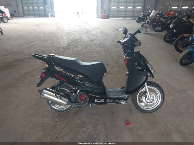 Tztc Scooter 2025 HZ2TBCNG5S1051152 Image 12