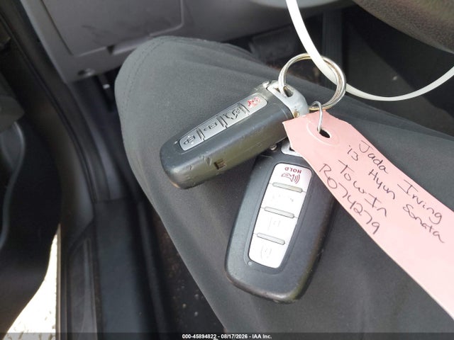 2013 Hyundai Sonata Limited მანქანა იყიდება აუქციონზე, vin: 5NPEC4AC4DH653839, აუქციონის ნომერი: 45894822