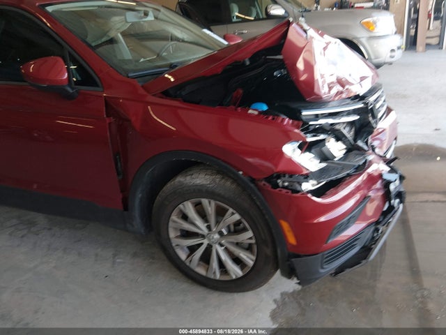 2018 Volkswagen Tiguan 2.0t S მანქანა იყიდება აუქციონზე, vin: 3VV1B7AX9JM104330, აუქციონის ნომერი: 45894833